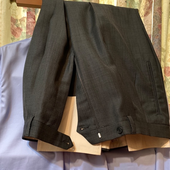 Mani Italian Suit Gray 44R - Picture 14 of 16